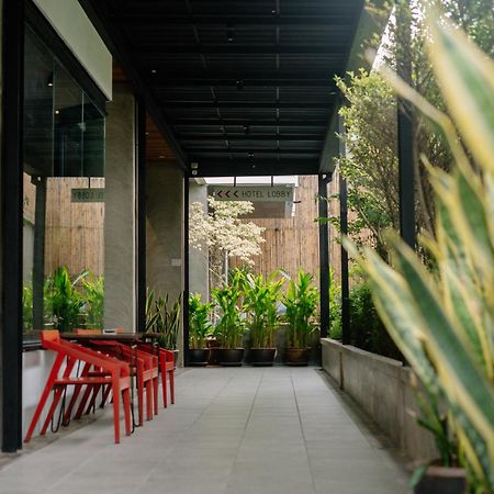 S 2 Modern Boutique Hotel Vientiane Exterior foto