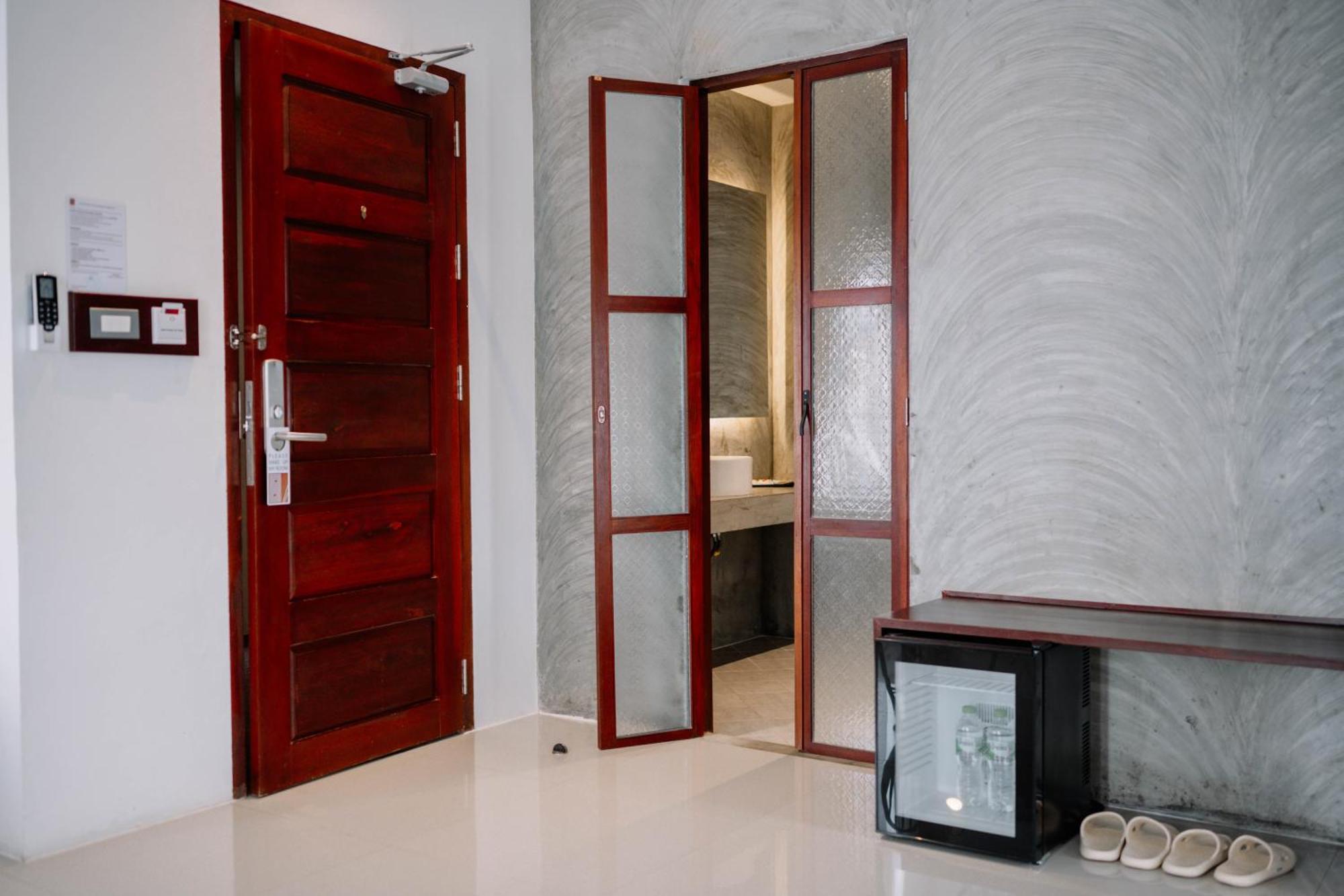 S 2 Modern Boutique Hotel Vientiane Exterior foto
