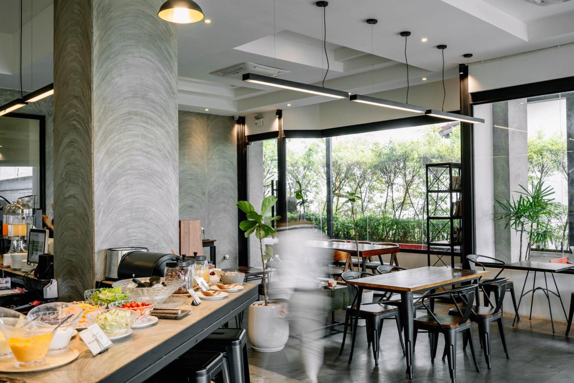 S 2 Modern Boutique Hotel Vientiane Exterior foto